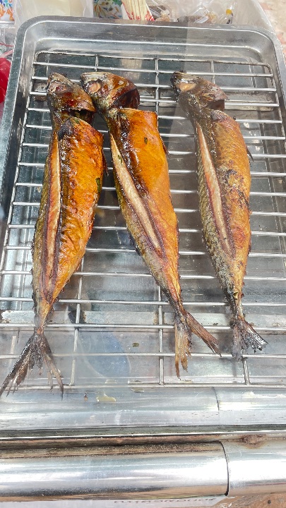 Grilled Mackerel (whole fish)