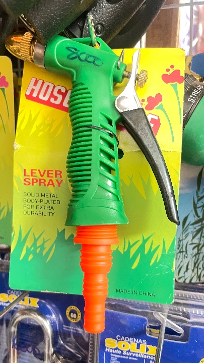 Gardening water hose lever spray